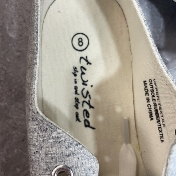 Twisted Hunter-01 Grey Size 8m - Picture 7 of 10